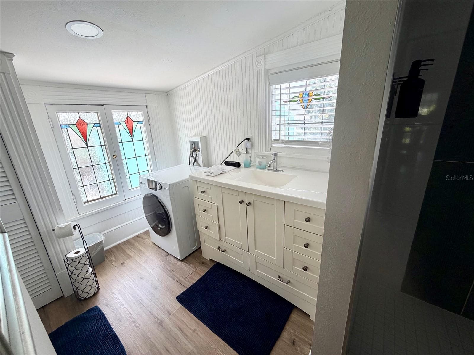 Laundry in bathroom 3, main house - 551 OMAHA ST, PALM HARBOR