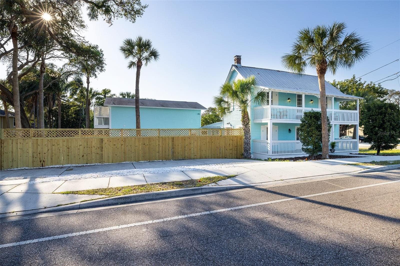 Omaha St. view, extra parking - 551 OMAHA ST, PALM HARBOR
