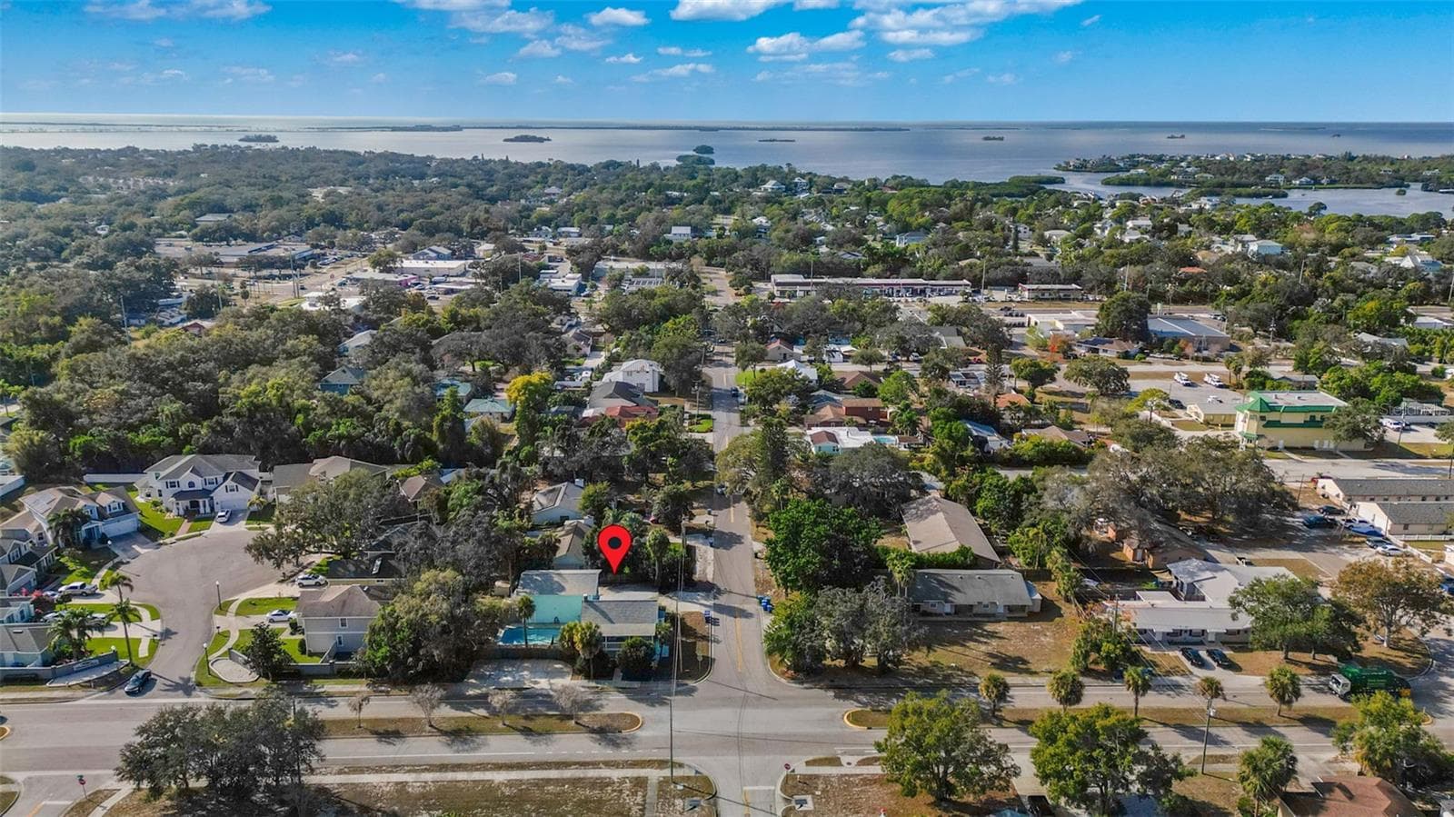 No flood zone! Minutes from the beach! - 551 OMAHA ST, PALM HARBOR