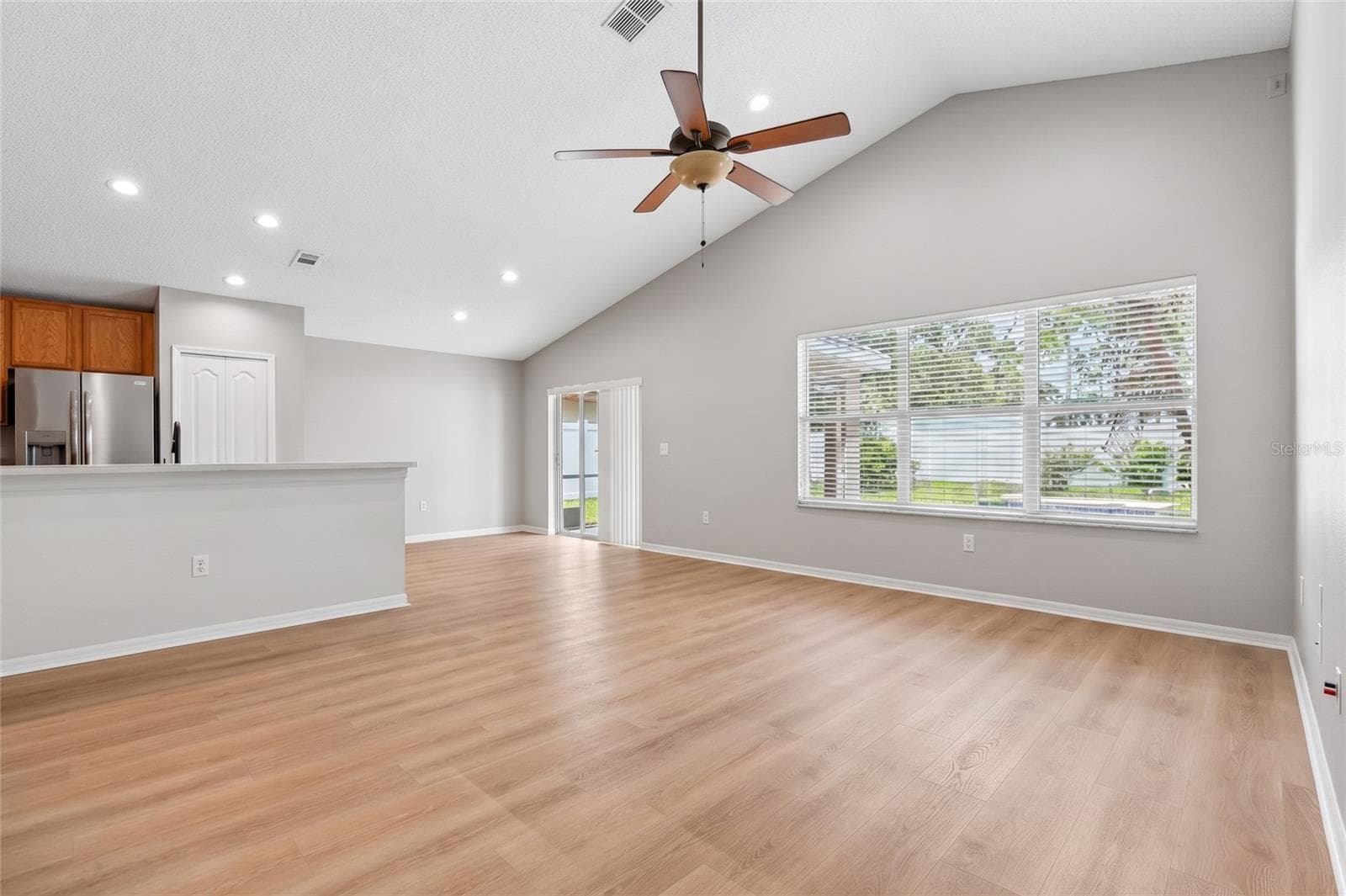 Single Family Residence at 2638 BIG PINE DR, HOLIDAY, photo 6 of 41