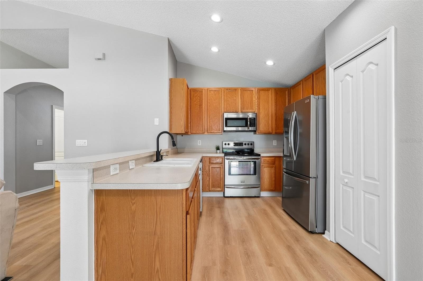 Single Family Residence at 2638 BIG PINE DR, HOLIDAY, photo 12 of 41
