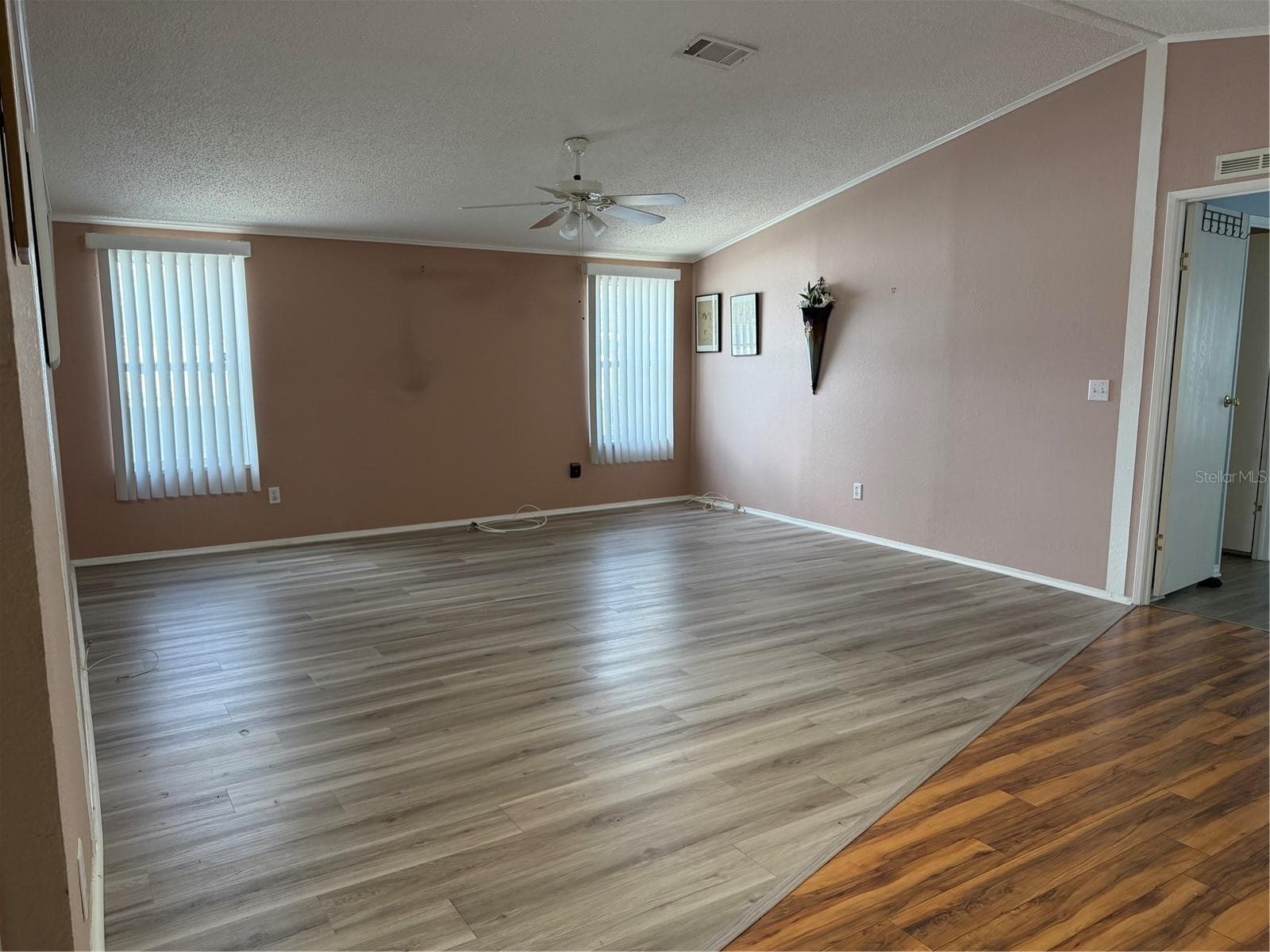 Manufactured Home at 8739 HIGHPOINT BLVD, BROOKSVILLE, photo 7 of 30