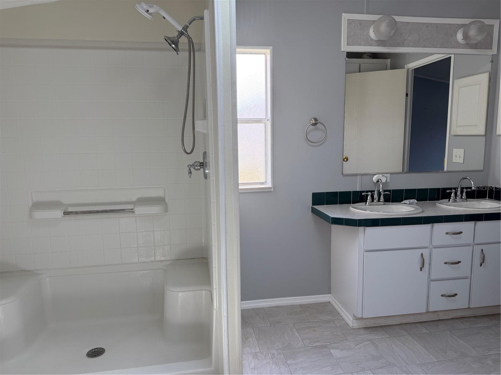 Manufactured Home at 8739 HIGHPOINT BLVD, BROOKSVILLE, photo 14 of 30
