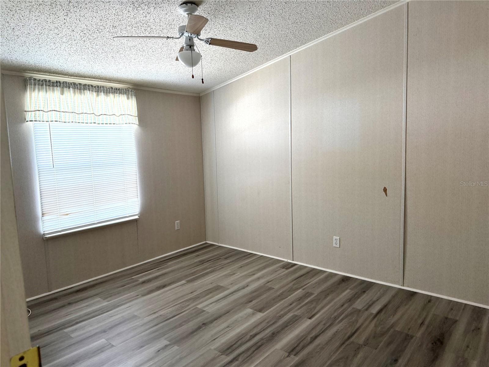Manufactured Home at 8739 HIGHPOINT BLVD, BROOKSVILLE, photo 17 of 30