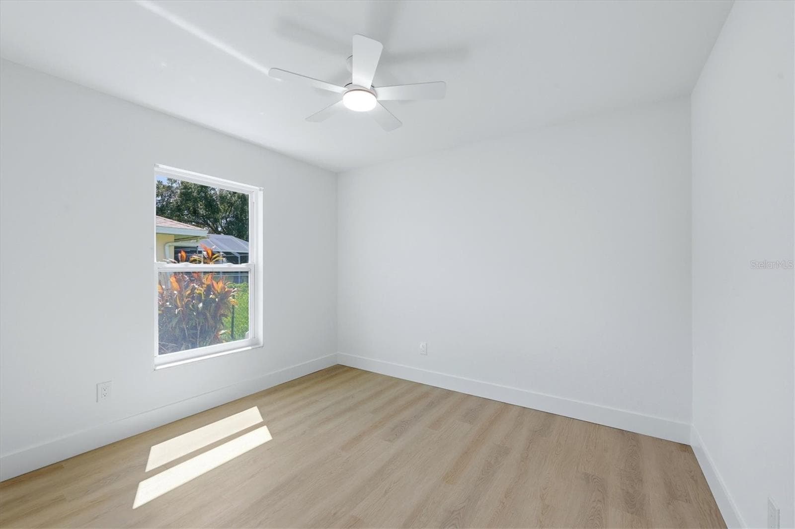 Single Family Residence at 27215 PUNTA CABELLO CT, PUNTA GORDA, photo 18 of 41