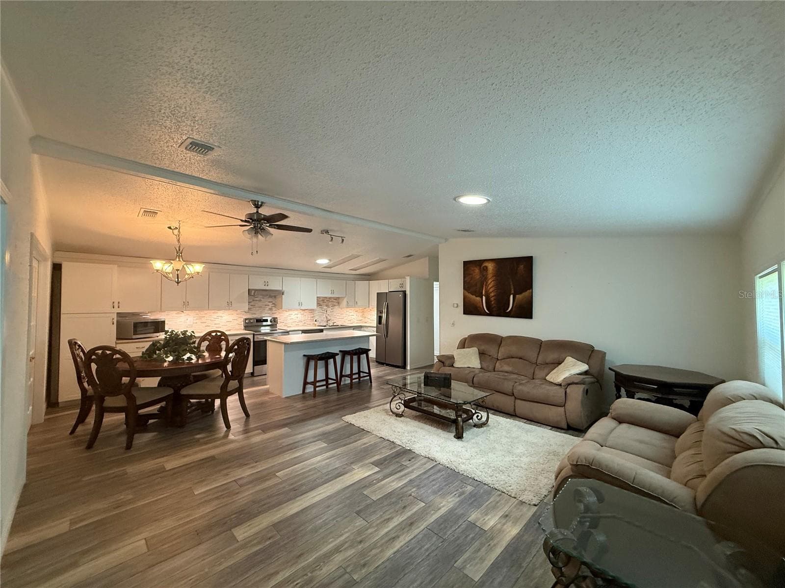 Manufactured Home at 802 OAK BLVD, WILDWOOD, photo 9 of 25