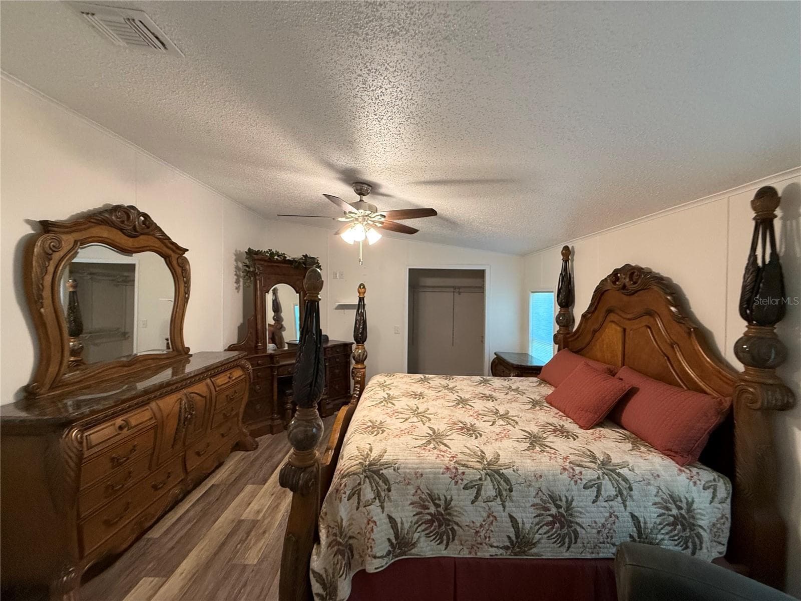 Manufactured Home at 802 OAK BLVD, WILDWOOD, photo 16 of 25