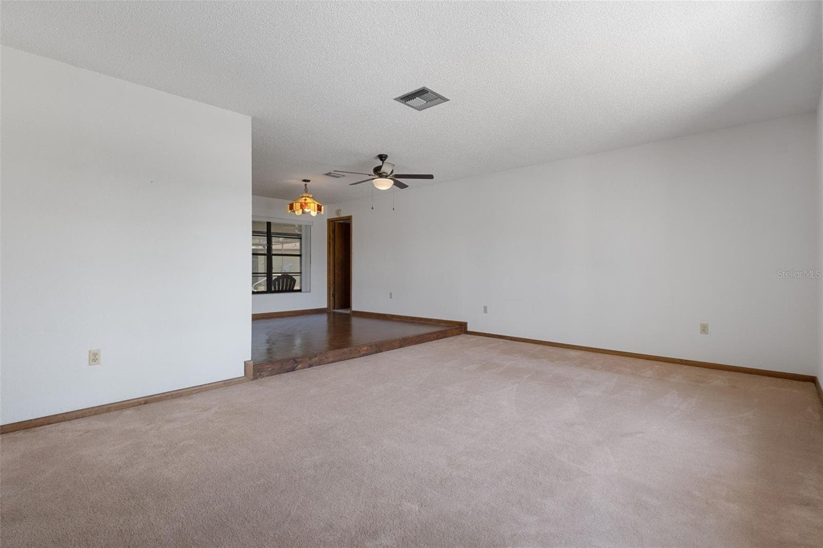 Formal Living Room - 9009 HEATHER BLVD, WEEKI WACHEE
