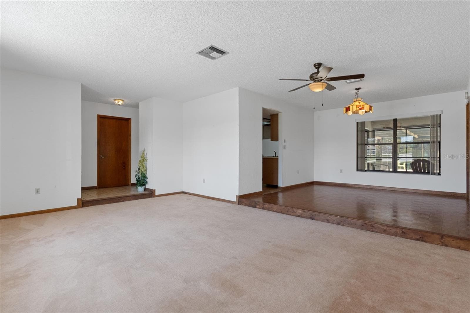 Formal Living Room and Dining Room - 9009 HEATHER BLVD, WEEKI WACHEE