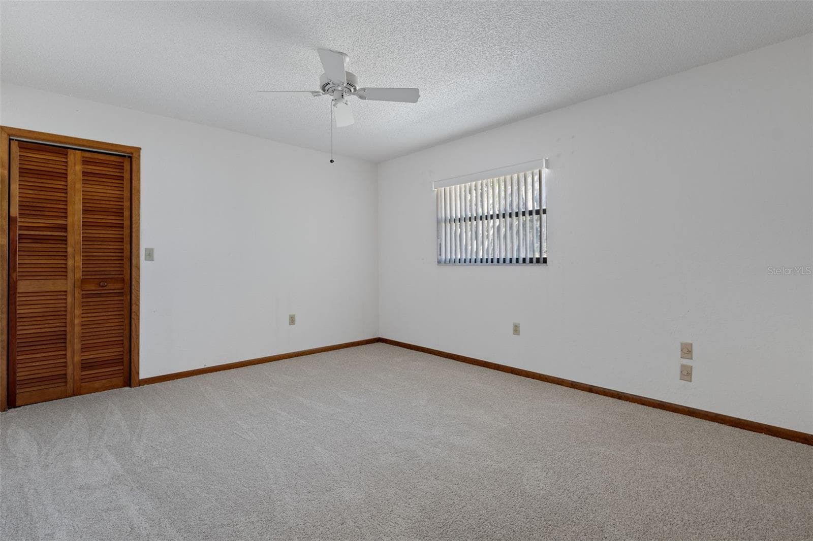 Guest Bedroom - 9009 HEATHER BLVD, WEEKI WACHEE