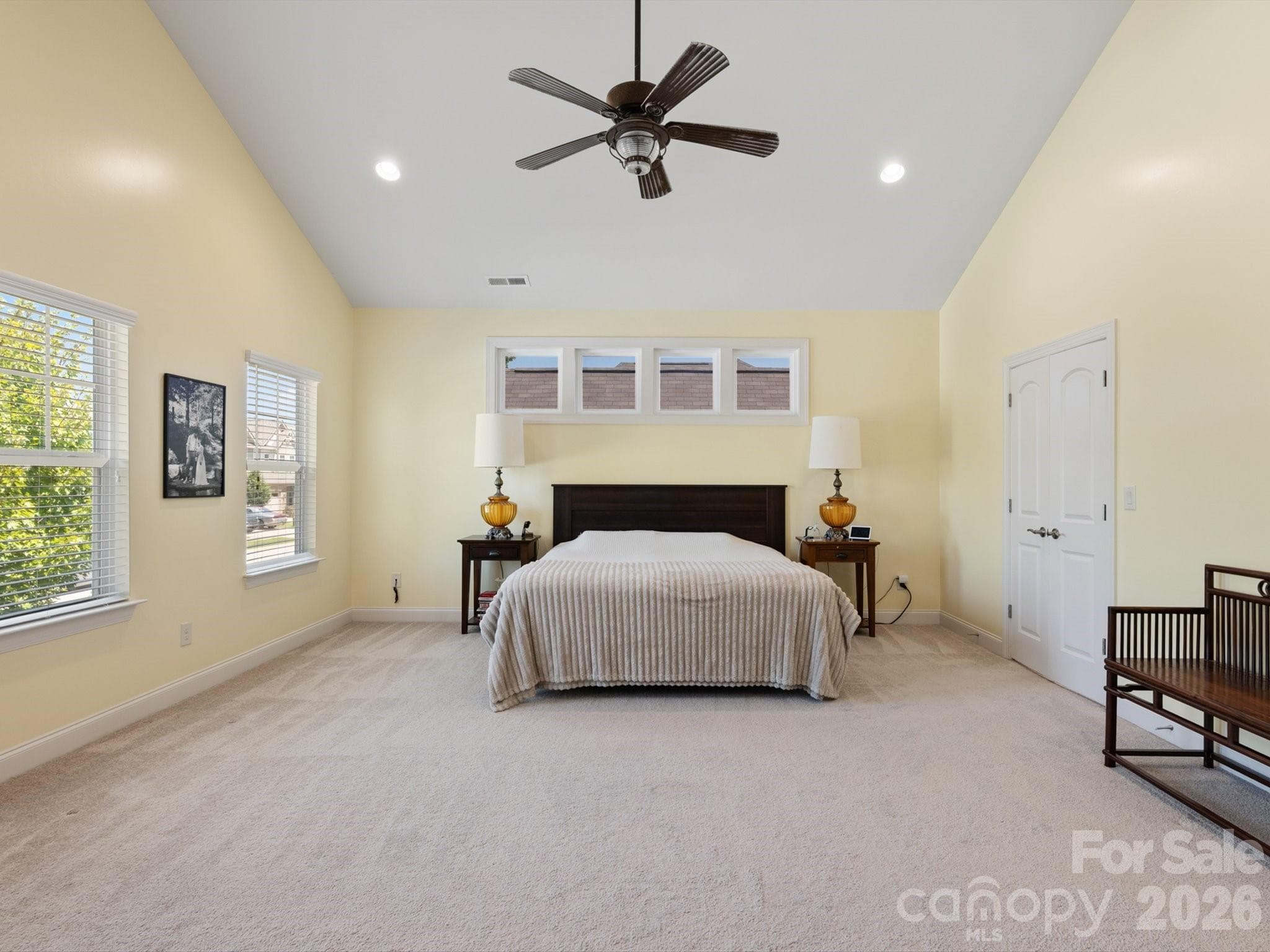 Single Family Residence at 2035 Pinyon Lane, Lancaster, photo 22 of 44