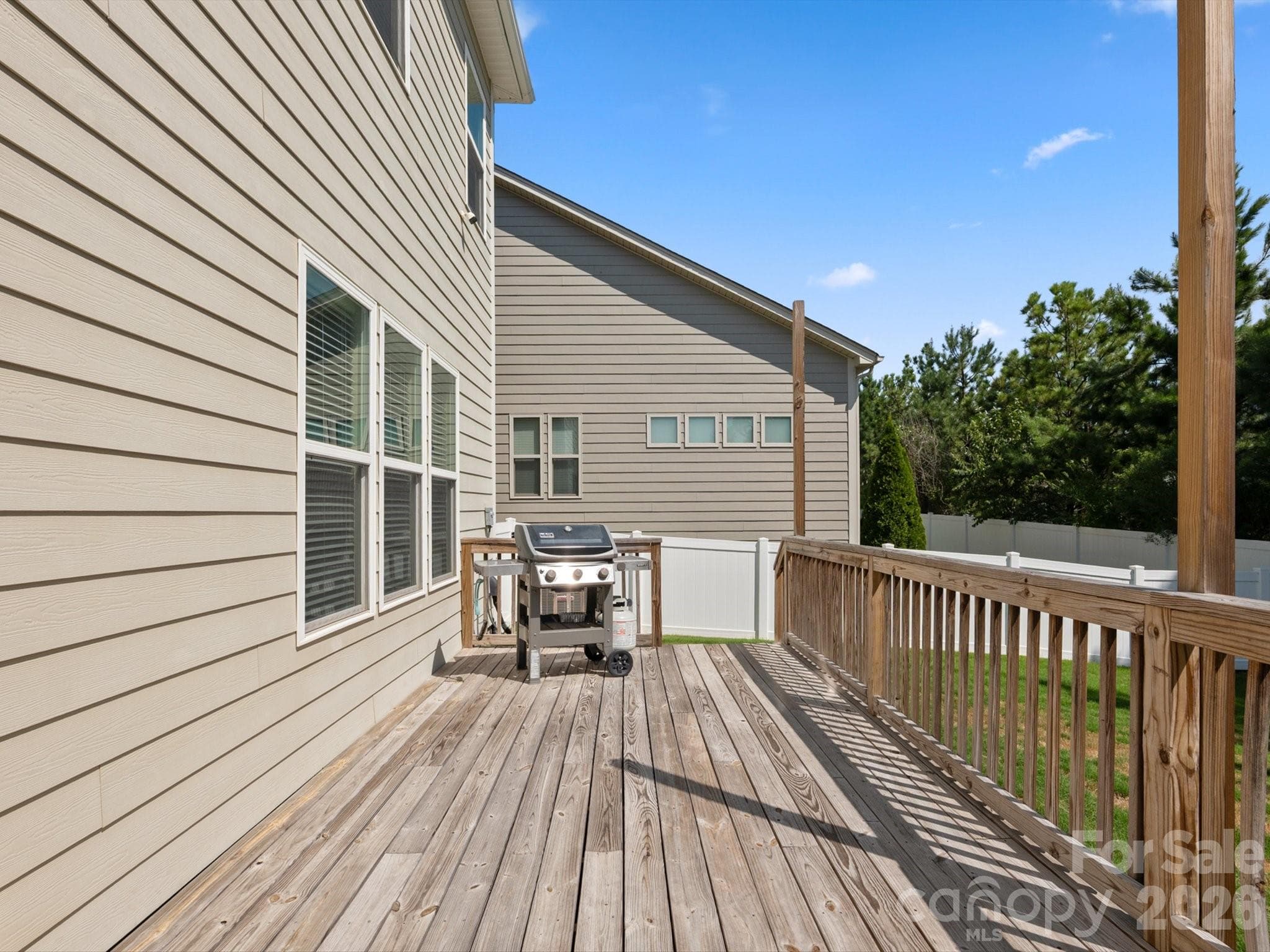 Single Family Residence at 2035 Pinyon Lane, Lancaster, photo 30 of 44