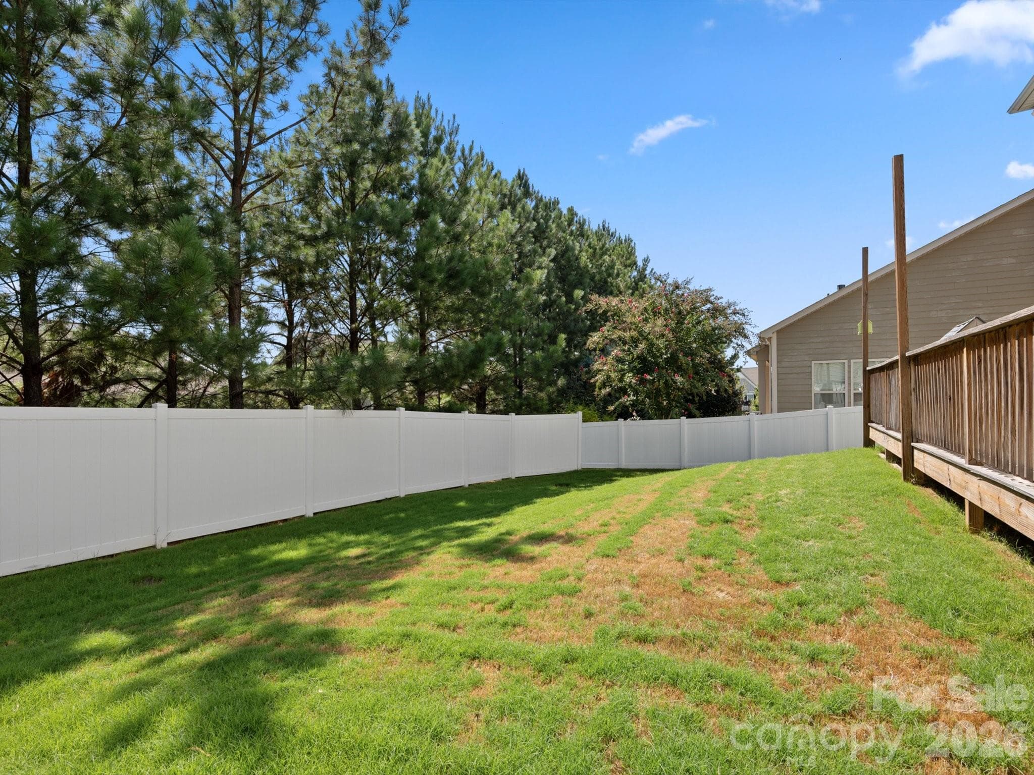 Single Family Residence at 2035 Pinyon Lane, Lancaster, photo 32 of 44