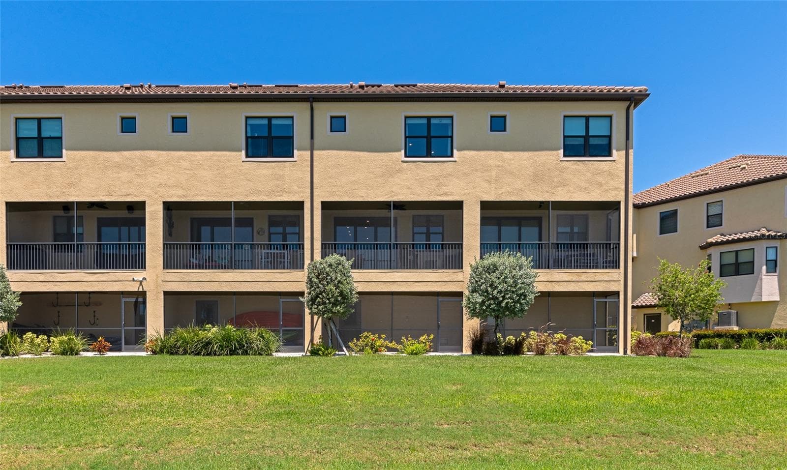 Townhouse at 5589 CANNES CIR #4-102, SARASOTA, photo 53 of 91
