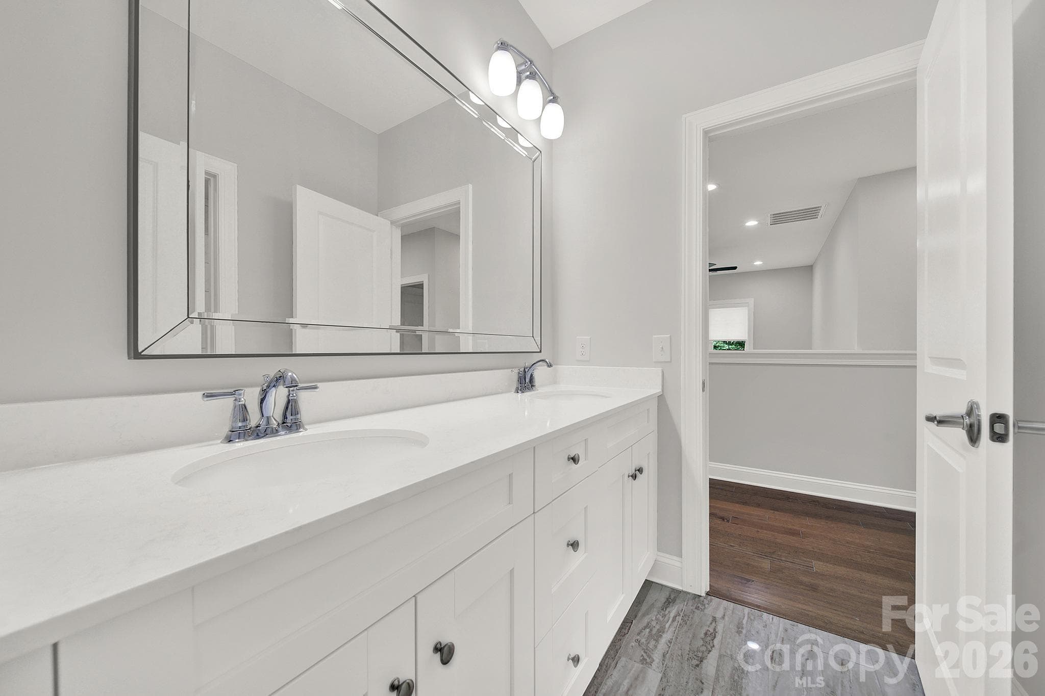 Single Family Residence at 6083 Chimney Bluff Road, Lancaster, photo 29 of 48