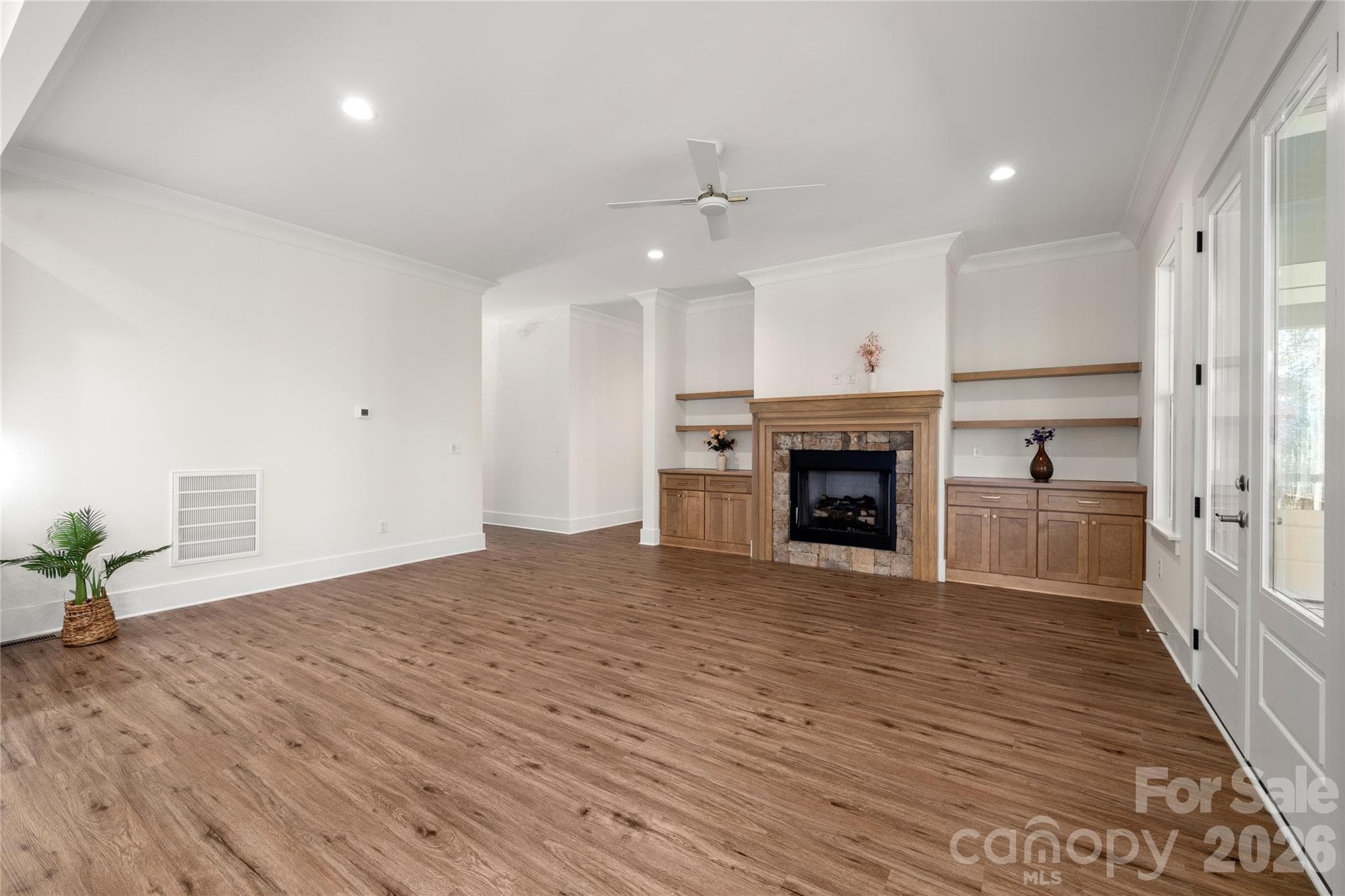 Great room - 227 Northview Drive, Hendersonville