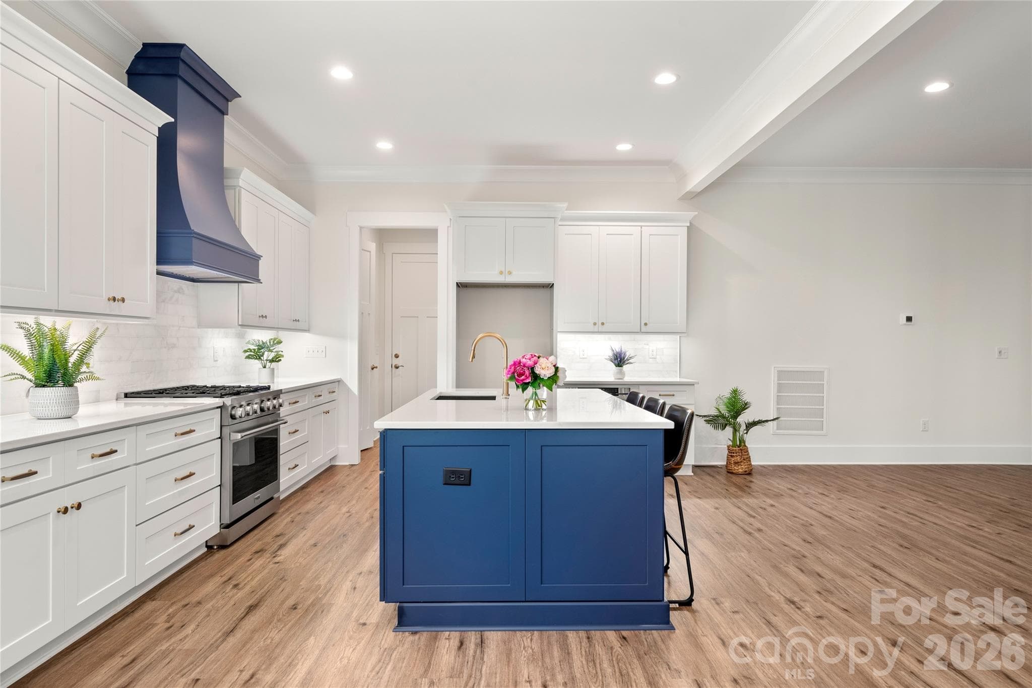 Kitchen - 227 Northview Drive, Hendersonville