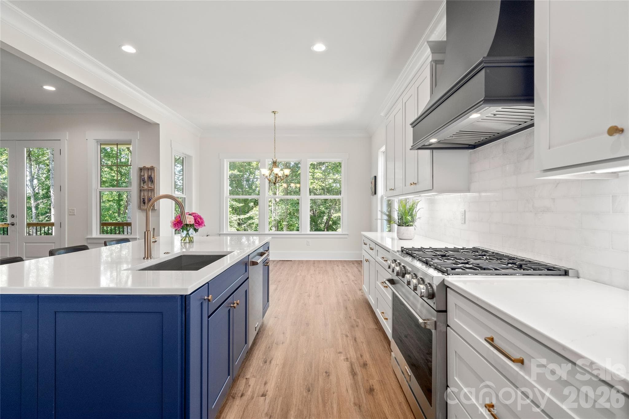 Kitchen - 227 Northview Drive, Hendersonville