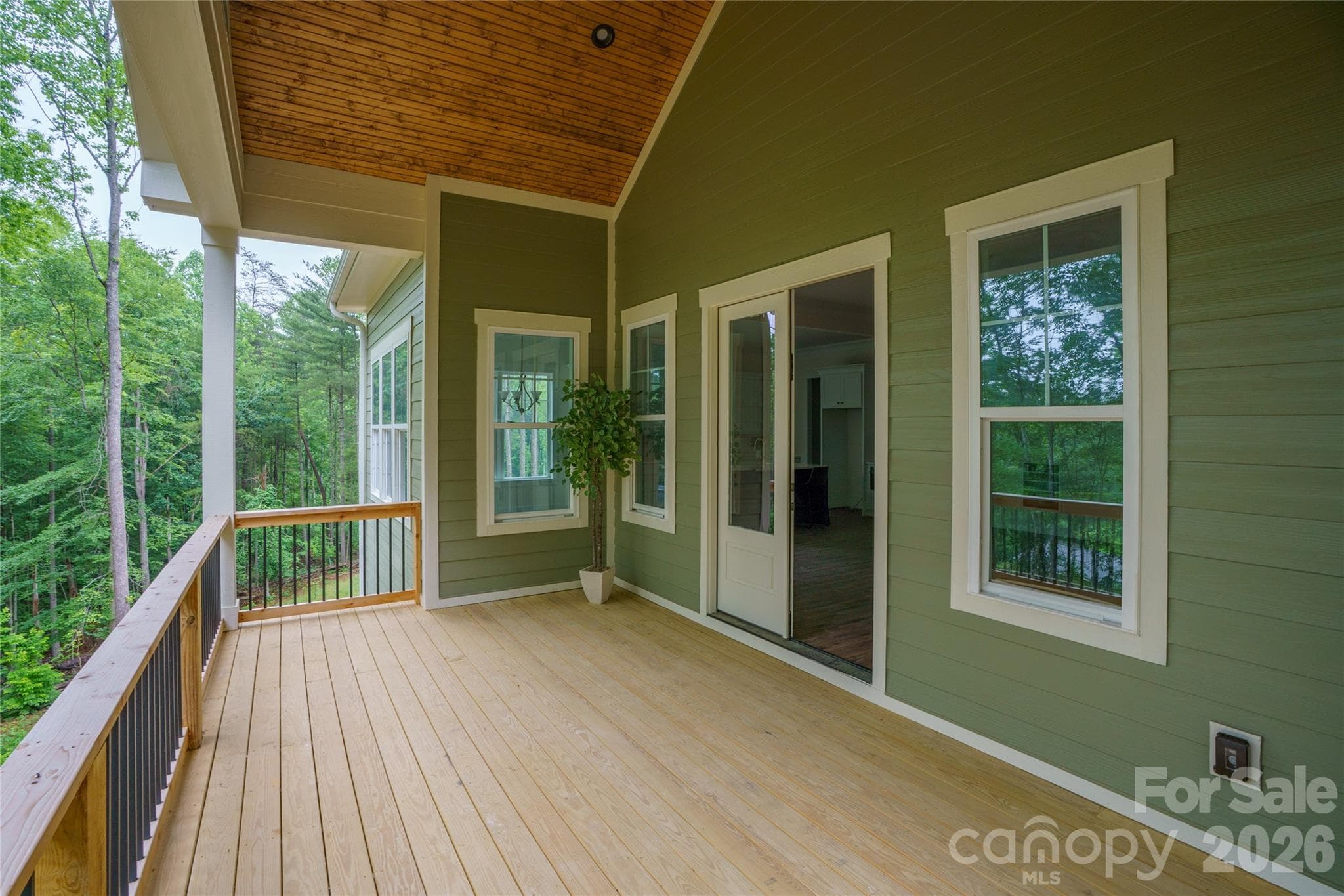 Rear covered private deck - 227 Northview Drive, Hendersonville