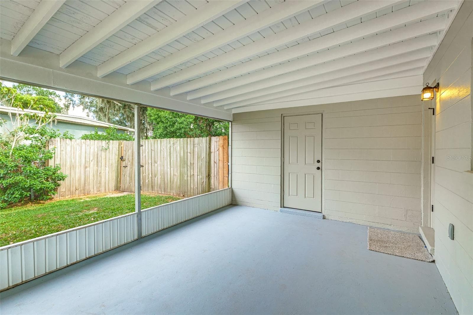 Single Family Residence at 465 FORREST DR, BARTOW, photo 9 of 24