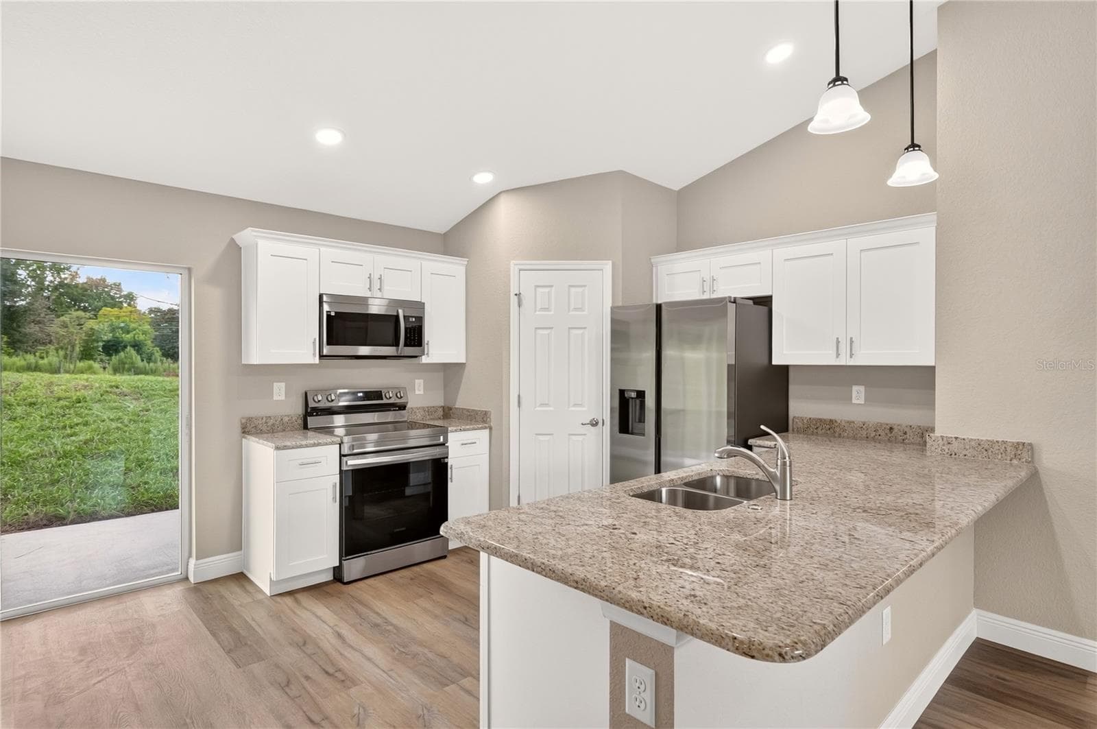 Single Family Residence at 19802 SW MARINE BLVD, DUNNELLON, photo 18 of 56