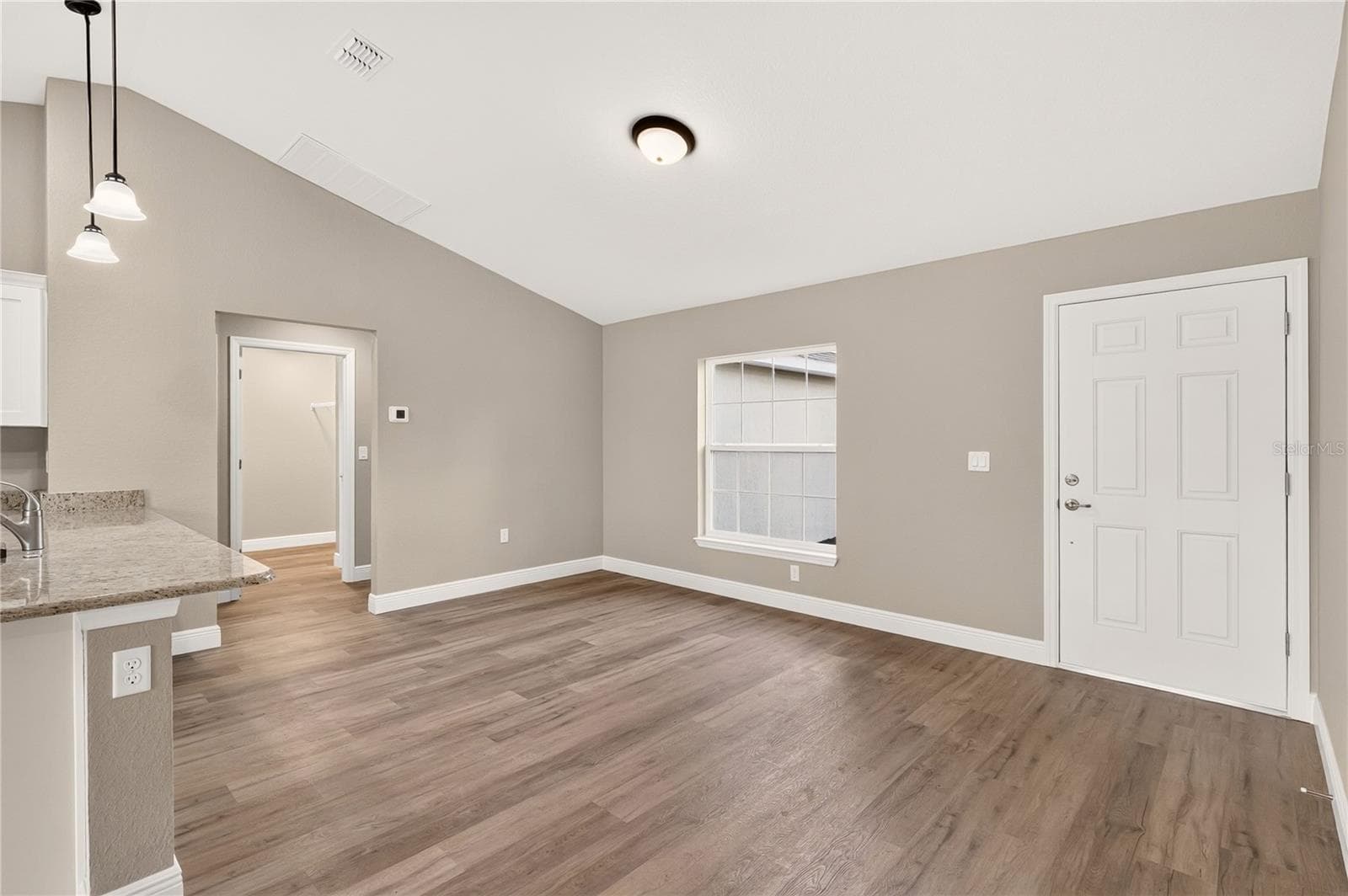 Single Family Residence at 19802 SW MARINE BLVD, DUNNELLON, photo 23 of 56