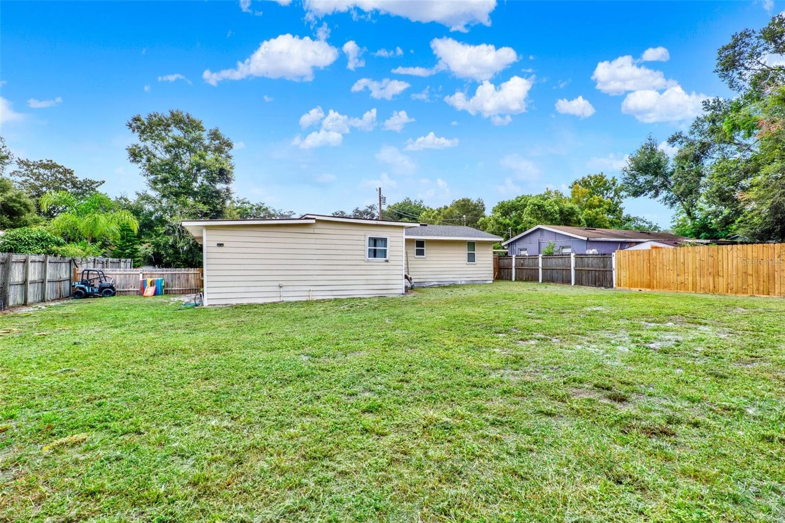 Single Family Residence at 30137 ORANGE AVE, SORRENTO, photo 20 of 25