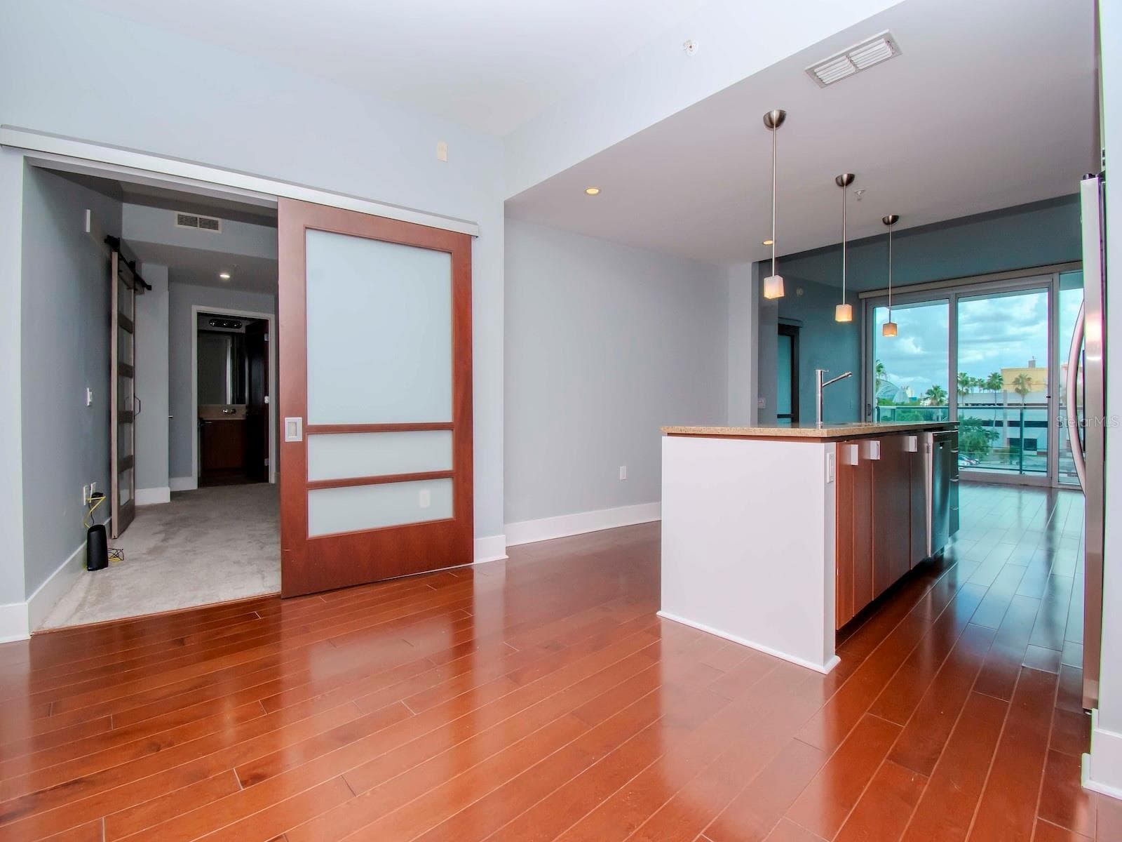 Condominium at 912 CHANNELSIDE DR #2311, TAMPA, photo 3 of 41