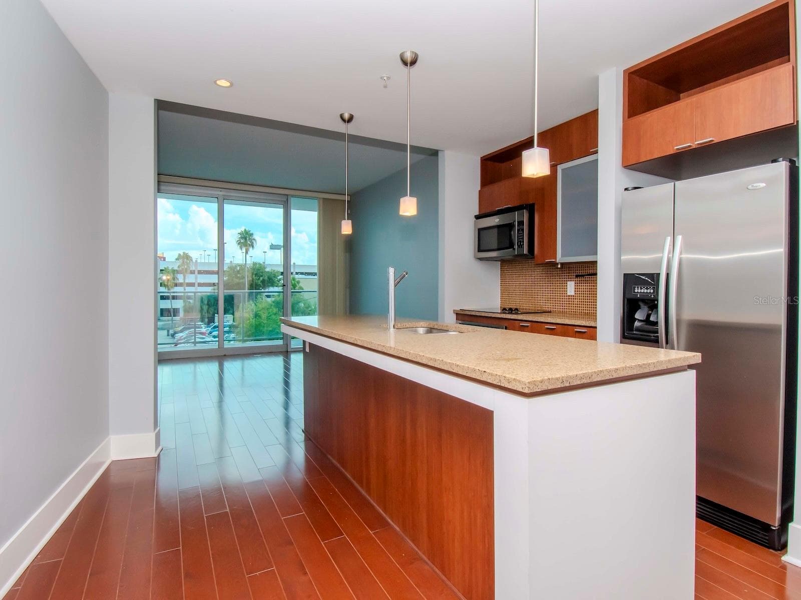Condominium at 912 CHANNELSIDE DR #2311, TAMPA, photo 4 of 41