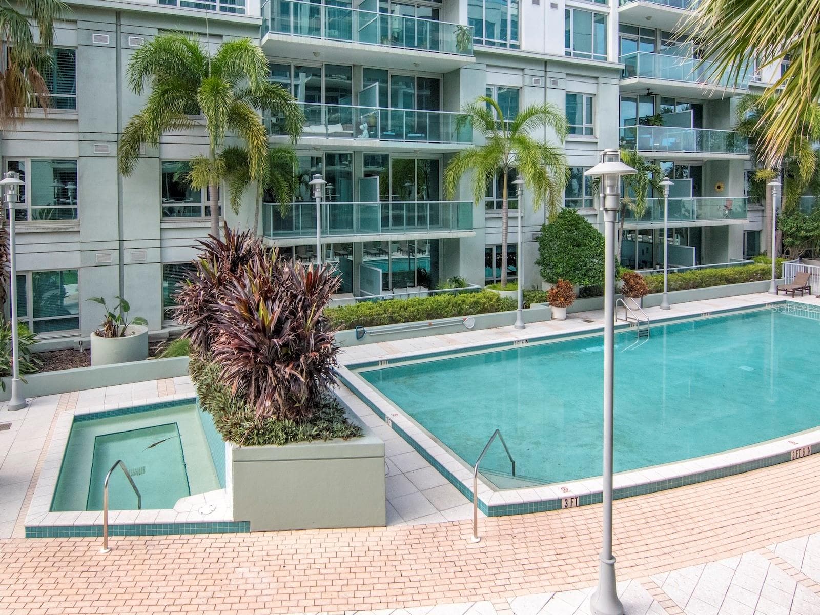 Condominium at 912 CHANNELSIDE DR #2311, TAMPA, photo 24 of 41
