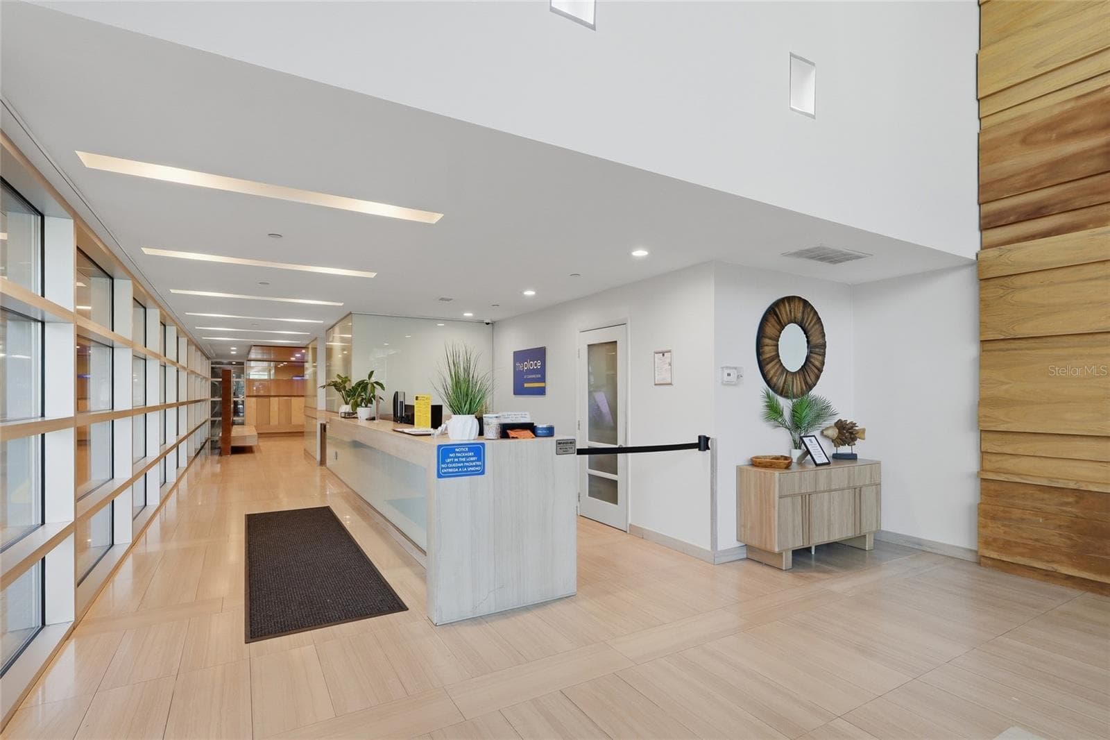 Condominium at 912 CHANNELSIDE DR #2311, TAMPA, photo 31 of 41