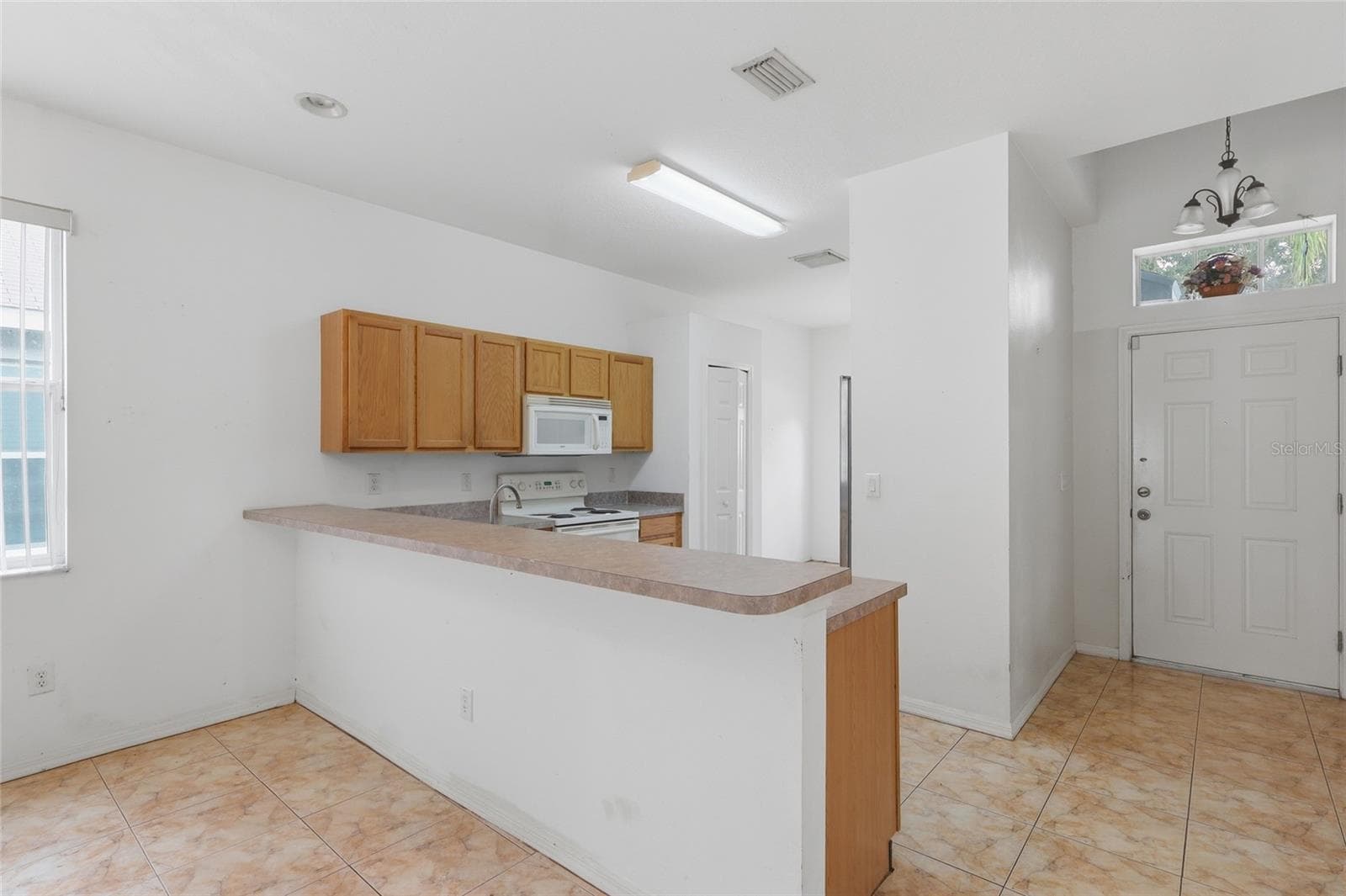 Single Family Residence at 34427 SMART DR, ZEPHYRHILLS, photo 8 of 46