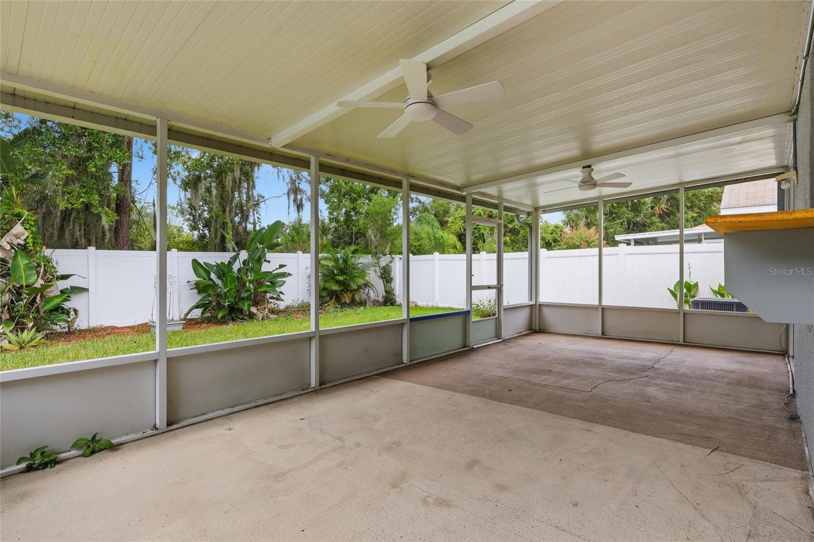 Single Family Residence at 34427 SMART DR, ZEPHYRHILLS, photo 23 of 46