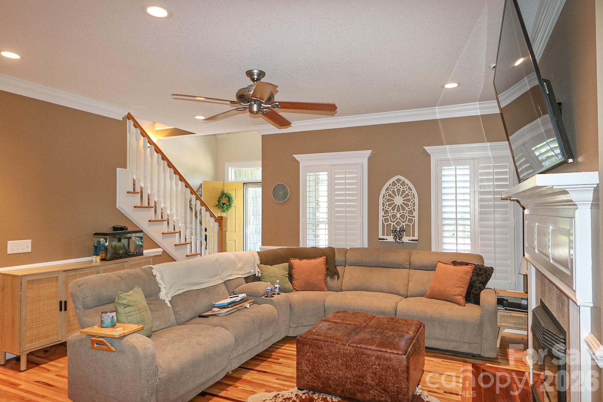 Single Family Residence at 208 Triplett Street, Jonesville, photo 10 of 43