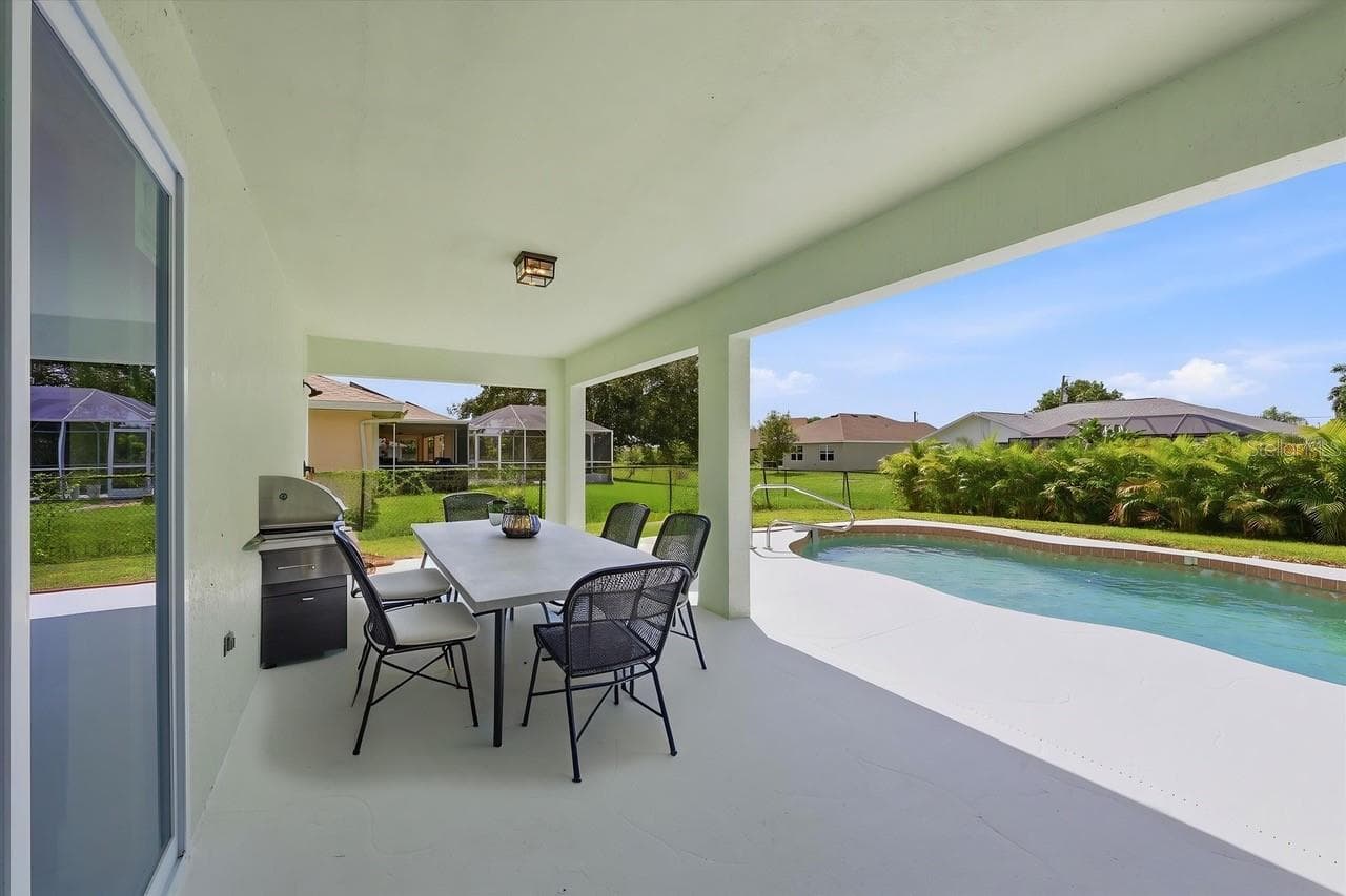 Single Family Residence at 27215 PUNTA CABELLO CT, PUNTA GORDA, photo 28 of 41