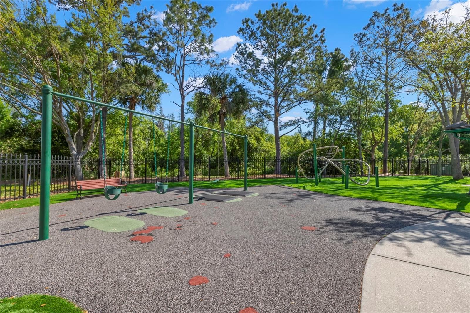 Highland Park Playground - 11201 GREEN PARK CIR, TAMPA