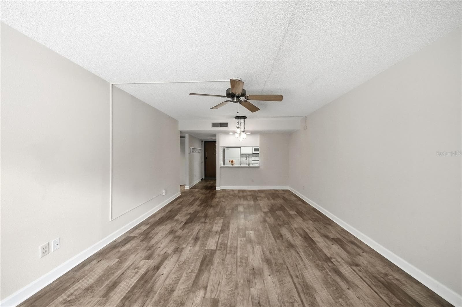 Condominium at 13604 S VILLAGE DR #2210, TAMPA, photo 3 of 28