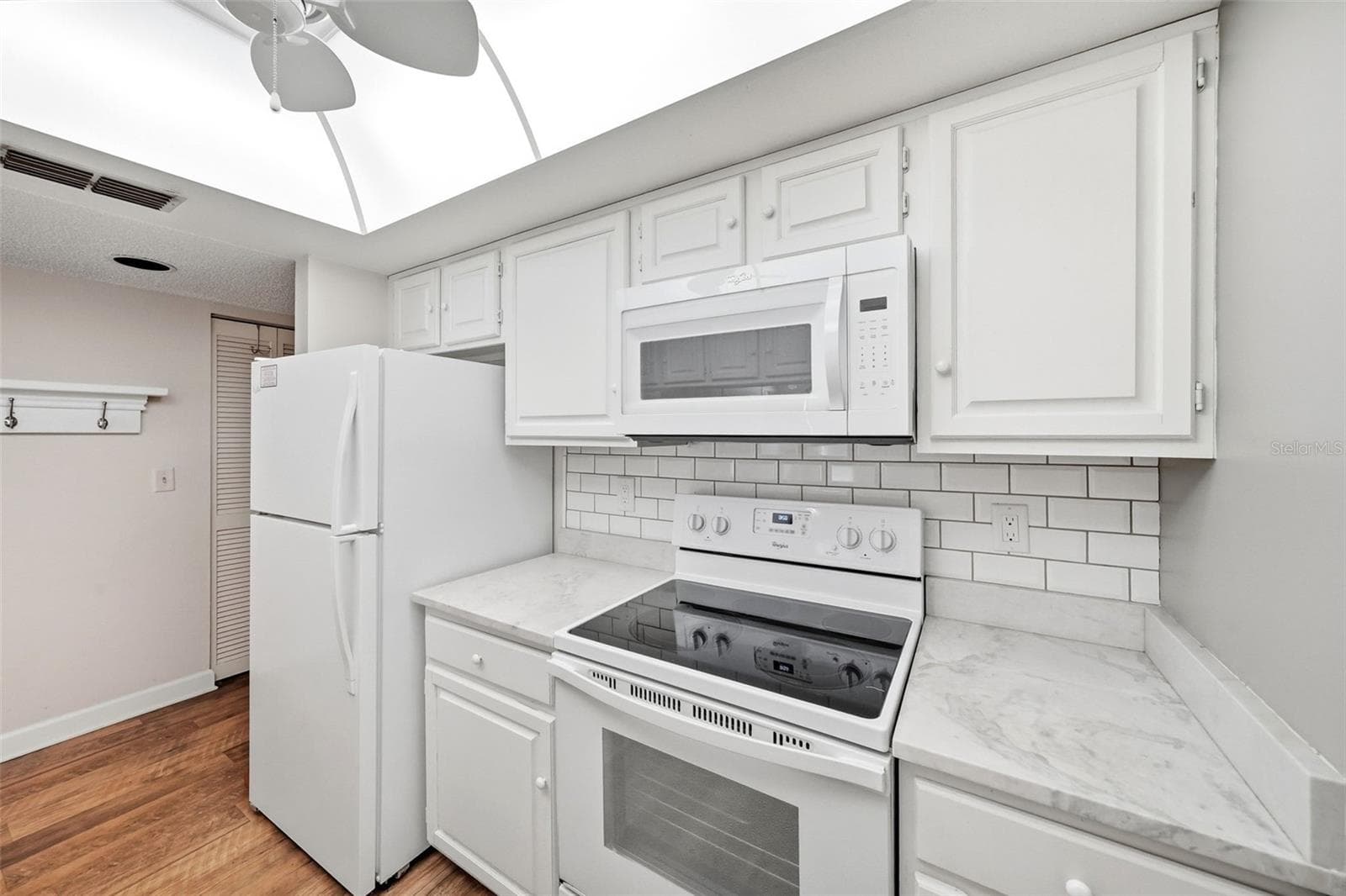 Condominium at 13604 S VILLAGE DR #2210, TAMPA, photo 14 of 28