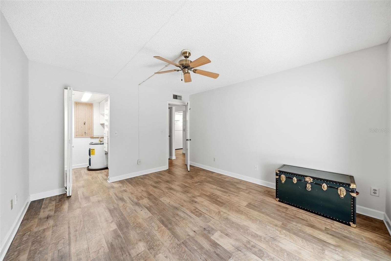 Condominium at 13604 S VILLAGE DR #2210, TAMPA, photo 16 of 28