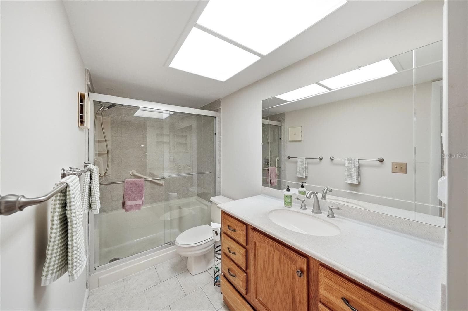 Condominium at 13604 S VILLAGE DR #2210, TAMPA, photo 18 of 28