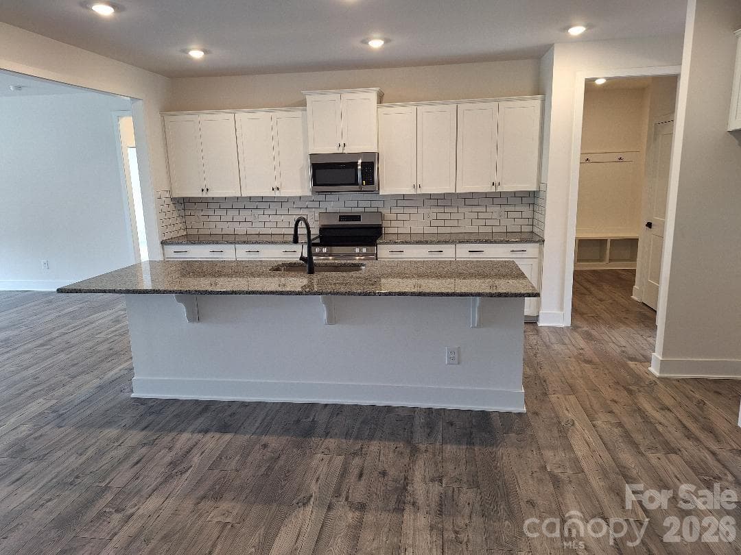 Kitchen - 5122 Colchester Court, Catawba