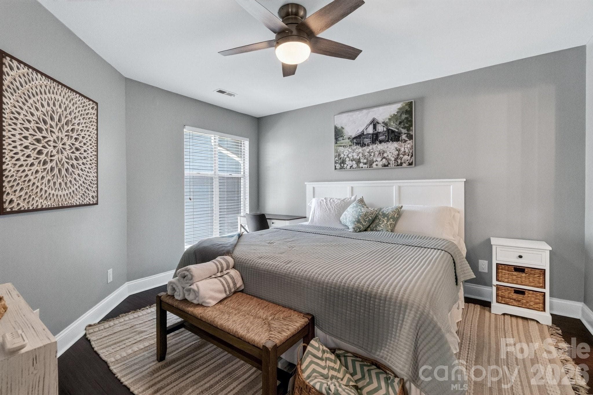 Condominium at 712 Southwest Drive, Davidson, photo 16 of 42
