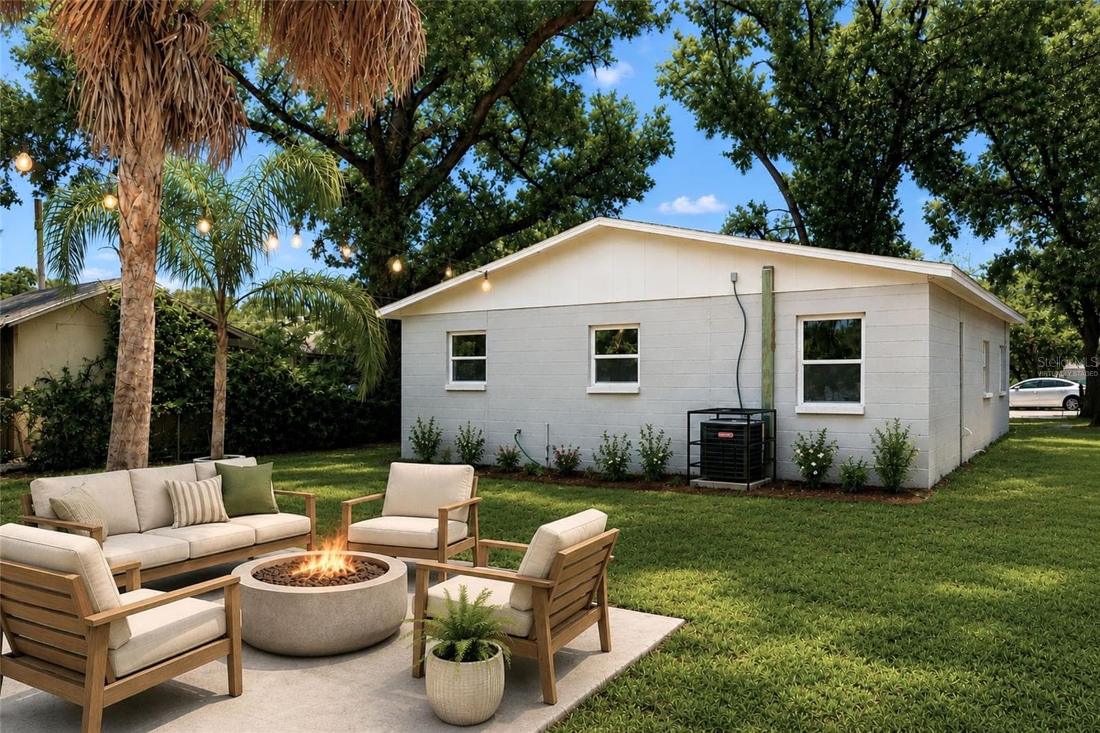 Virtually staged - 9412 N ELMER ST, TAMPA