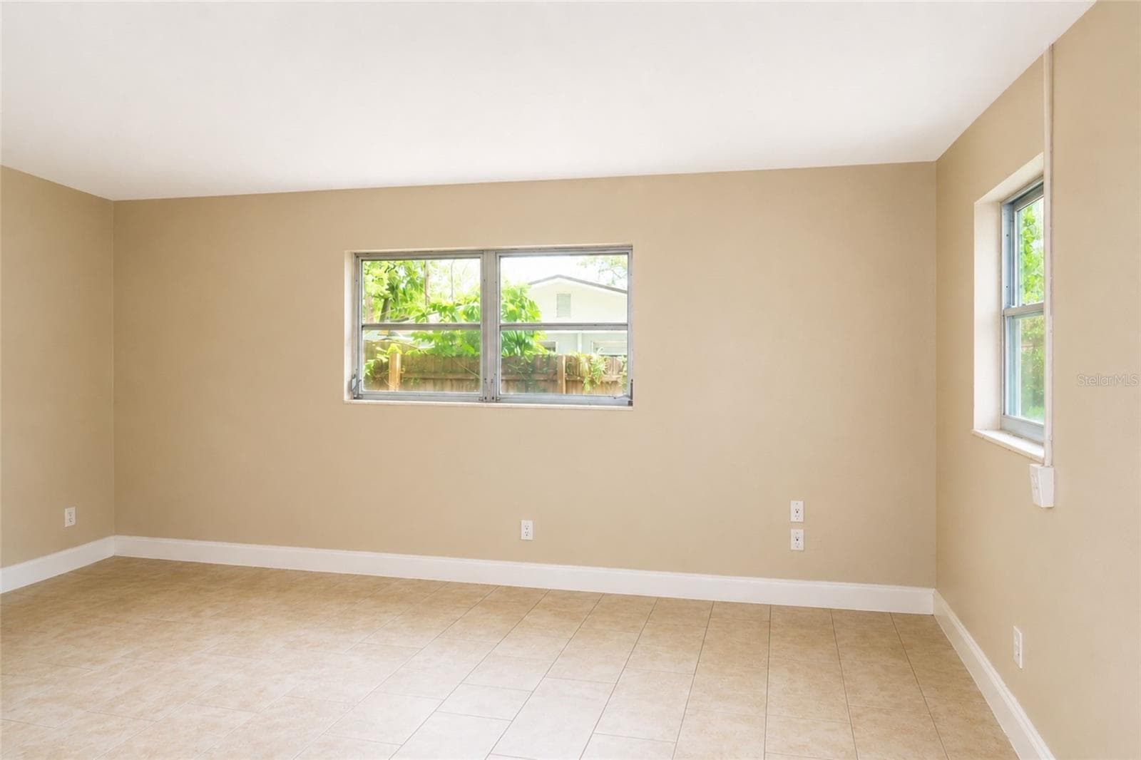Single Family Residence at 9412 N ELMER ST, TAMPA, photo 16 of 25