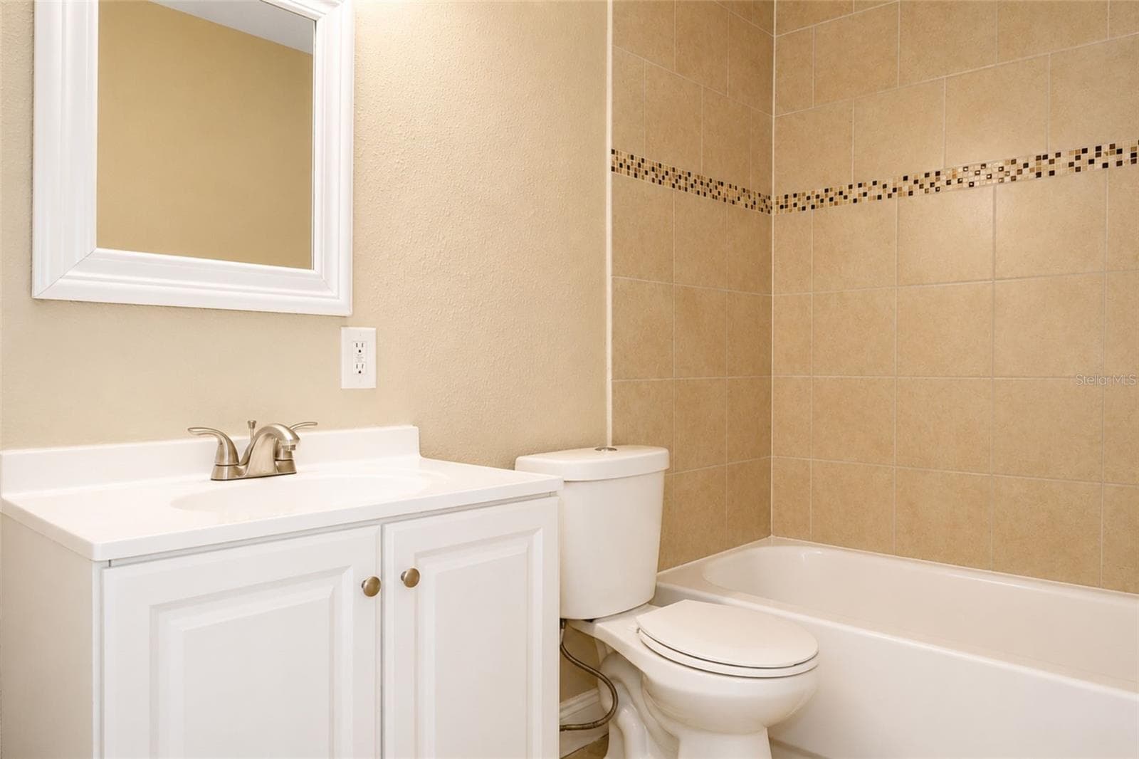 Single Family Residence at 9412 N ELMER ST, TAMPA, photo 17 of 25