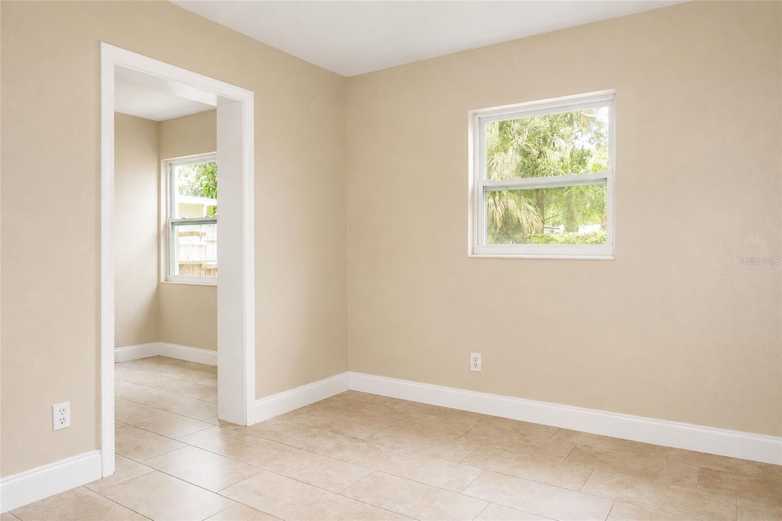 Single Family Residence at 9412 N ELMER ST, TAMPA, photo 20 of 25