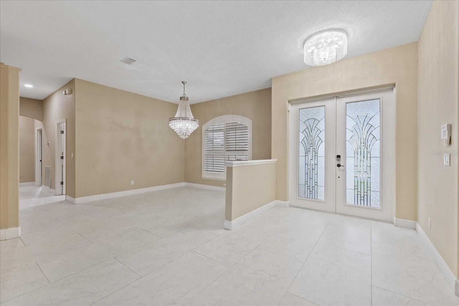 Single Family Residence at 2706 SKIMMER POINT DR S, GULFPORT, photo 20 of 69