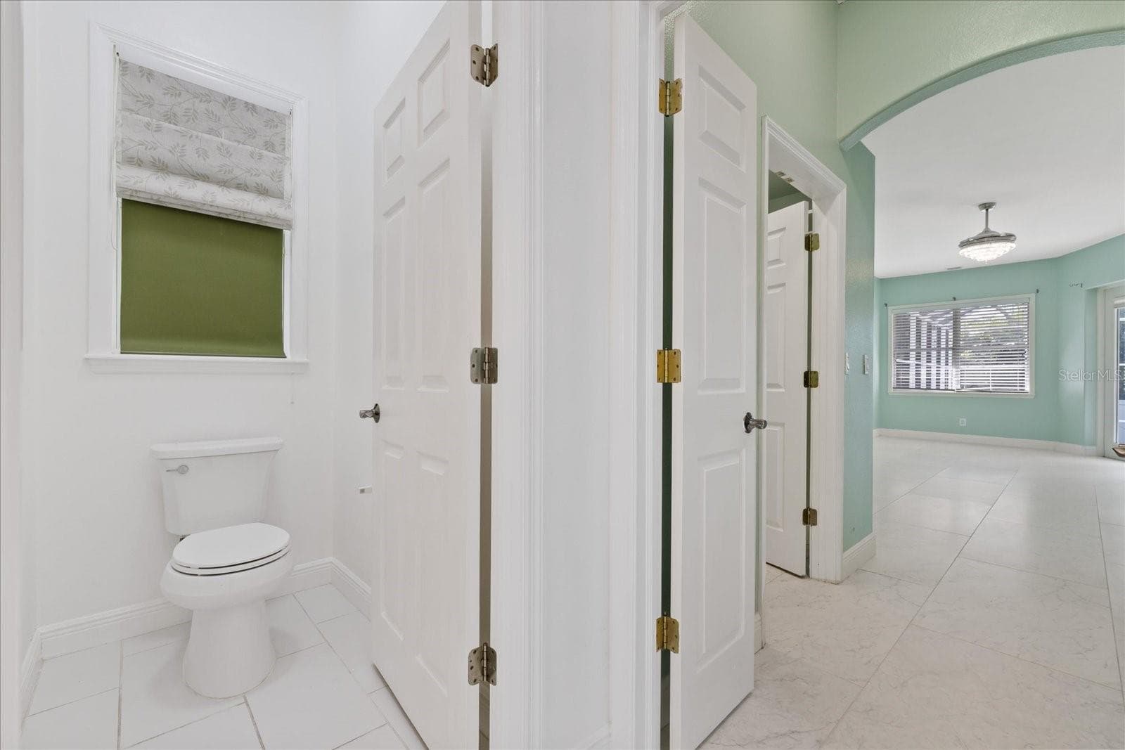 Single Family Residence at 2706 SKIMMER POINT DR S, GULFPORT, photo 31 of 69