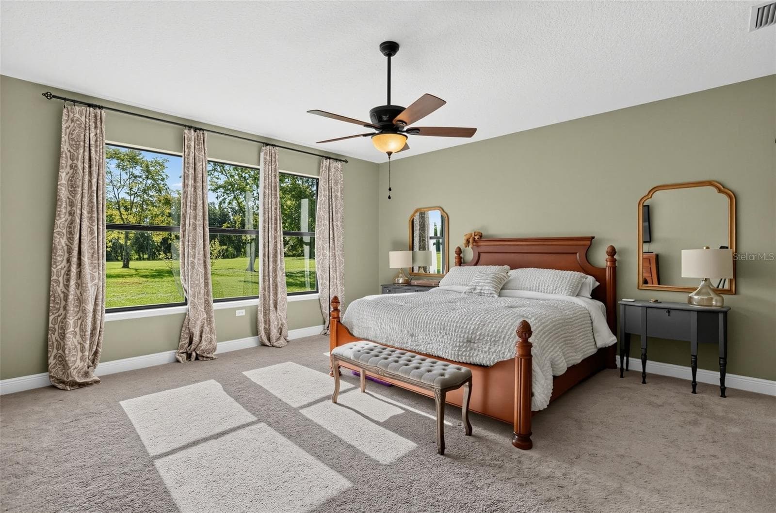 Single Family Residence at 4650 LAKE PICKETT DR, GROVELAND, photo 15 of 41