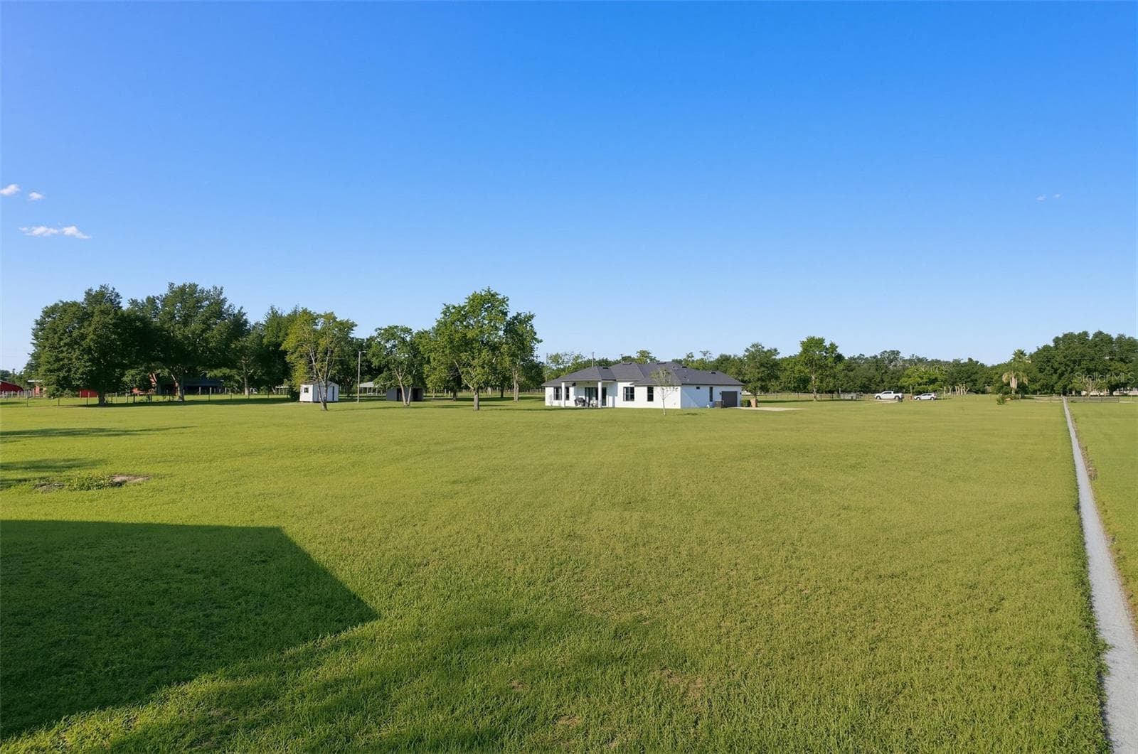 Single Family Residence at 4650 LAKE PICKETT DR, GROVELAND, photo 31 of 41